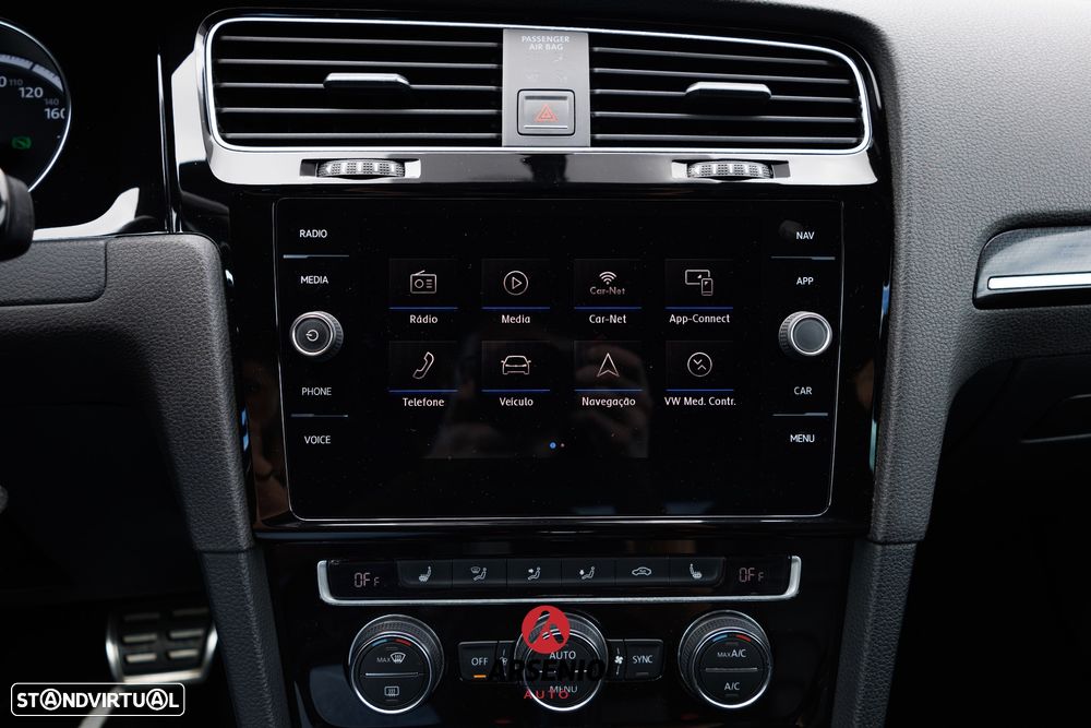 VW Golf 2.0 TSI R DSG - 39