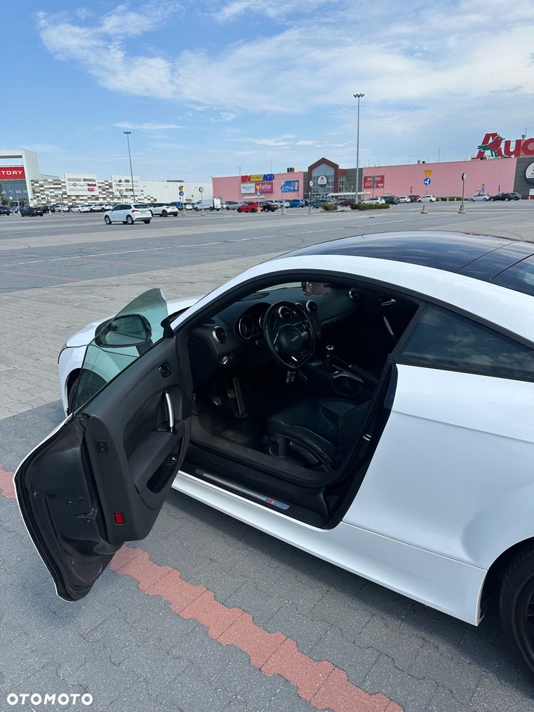 Audi TT Coupé - 5