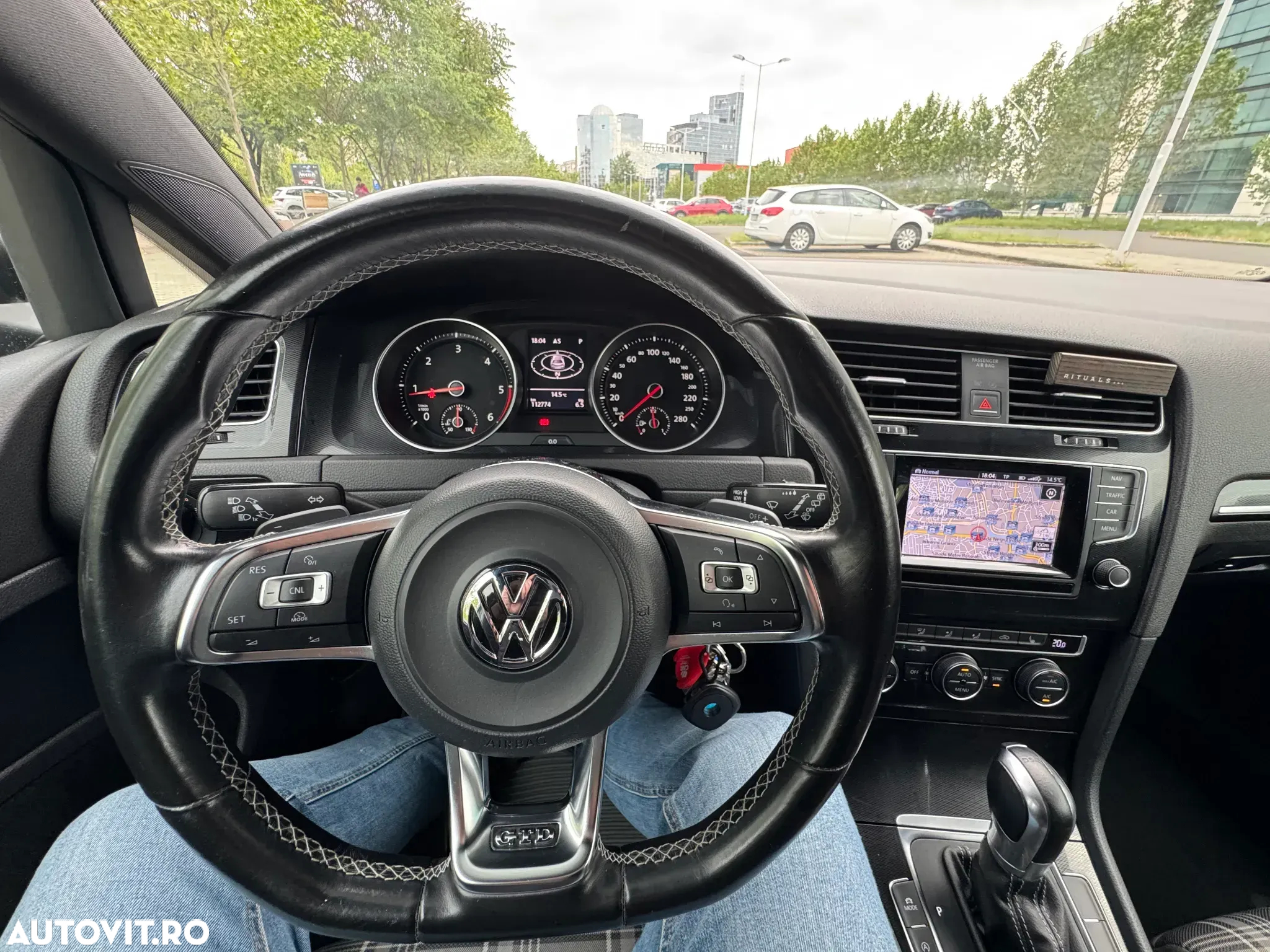 Volkswagen Golf GTD 2.0 TDI SCR DSG - 13