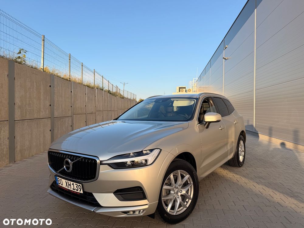 Volvo XC 60 T4 Geartronic Momentum Pro - 1
