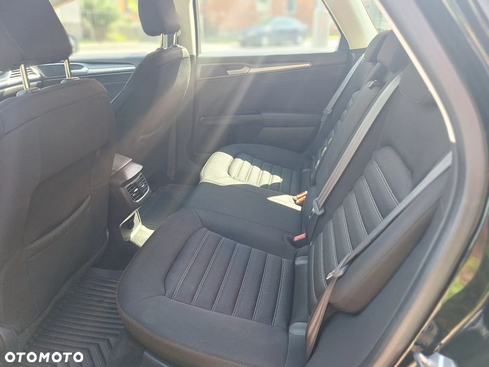 Ford Mondeo 1.5 TDCi Trend - 13