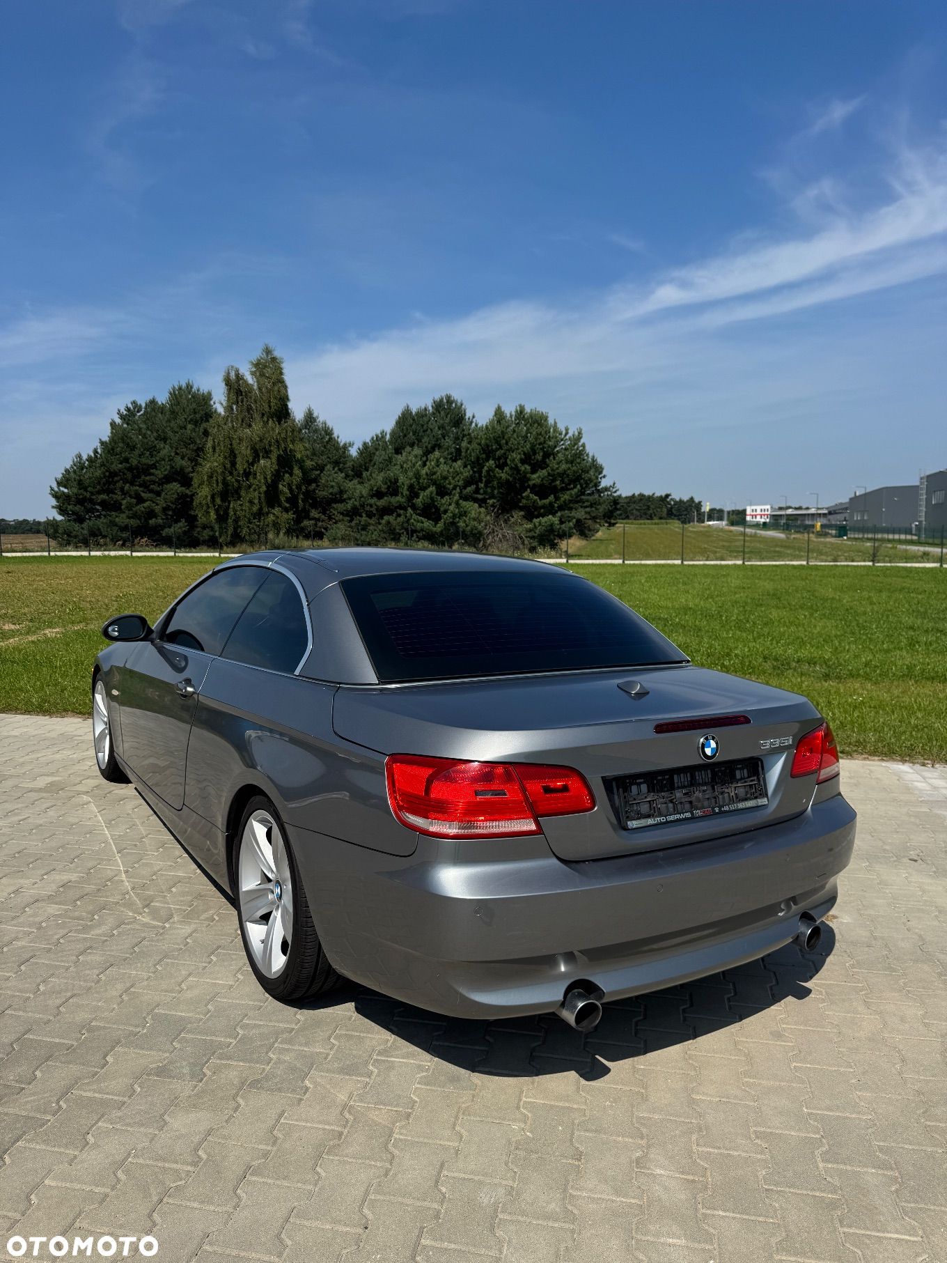 BMW Seria 3 335i Cabrio - 3