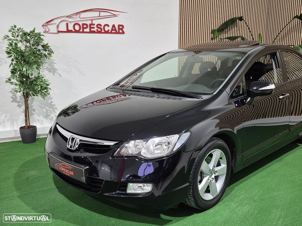 Honda Civic 1.8 ES Auto. - 2