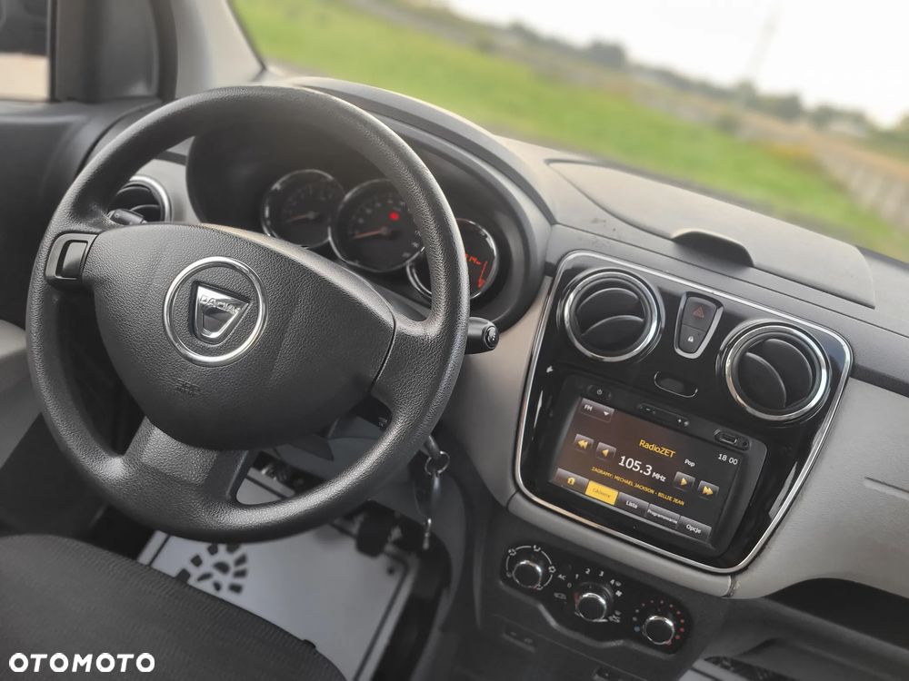 Dacia Lodgy 1.6 MPI 85 Laureate - 26