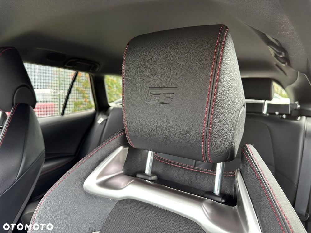 Toyota Corolla 1.8 Hybrid GR Sport Dynamic - 22