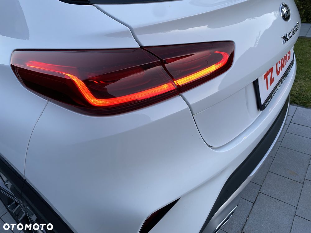 Kia XCeed 1.4 T-GDI L Business Line - 27
