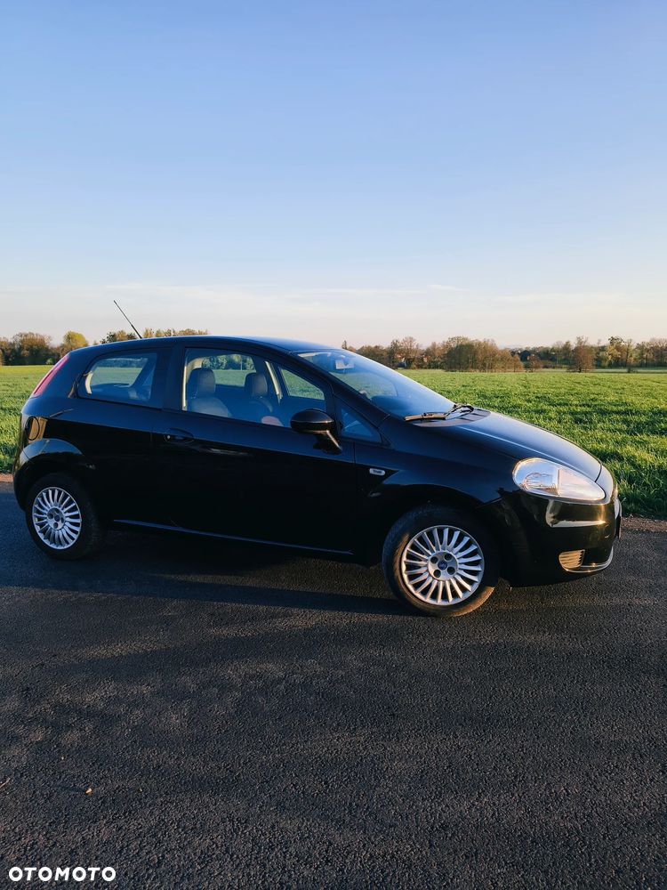 Fiat Grande Punto - 2