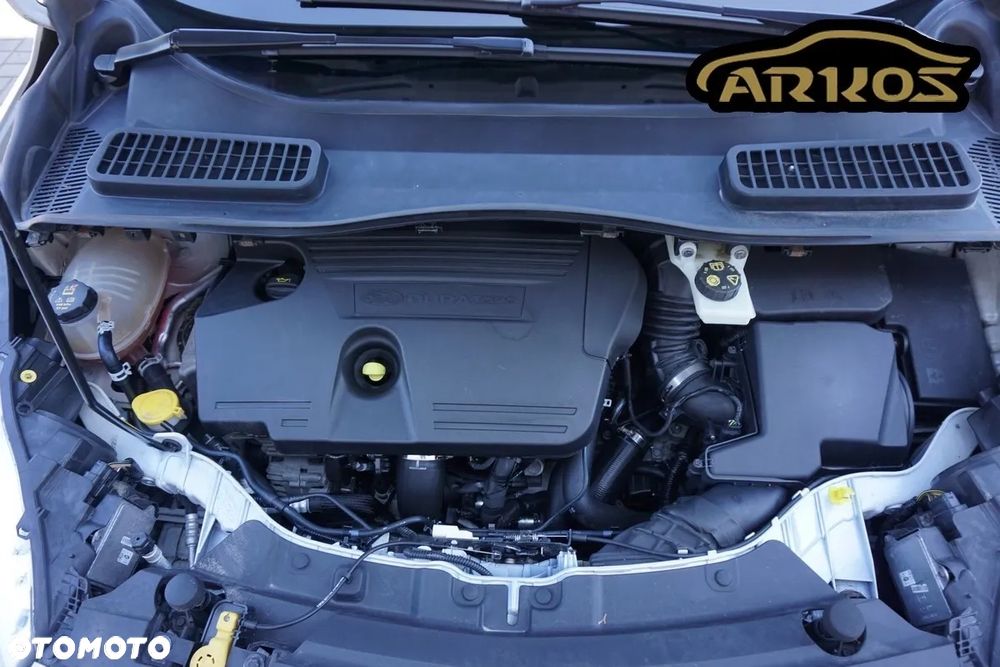 Ford Kuga 2.0 TDCi 4x4 Vignale - 40