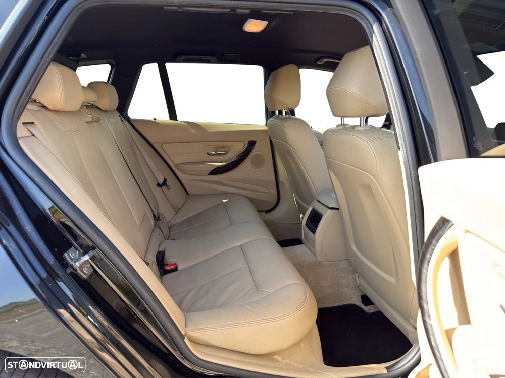 BMW 318 d Auto Line Luxury - 17