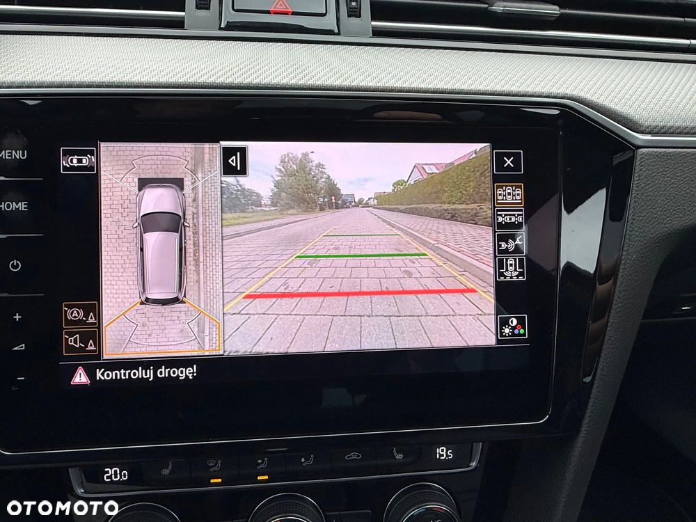 Volkswagen Passat Variant 2.0 TDI SCR DSG 4Motion Business - 34