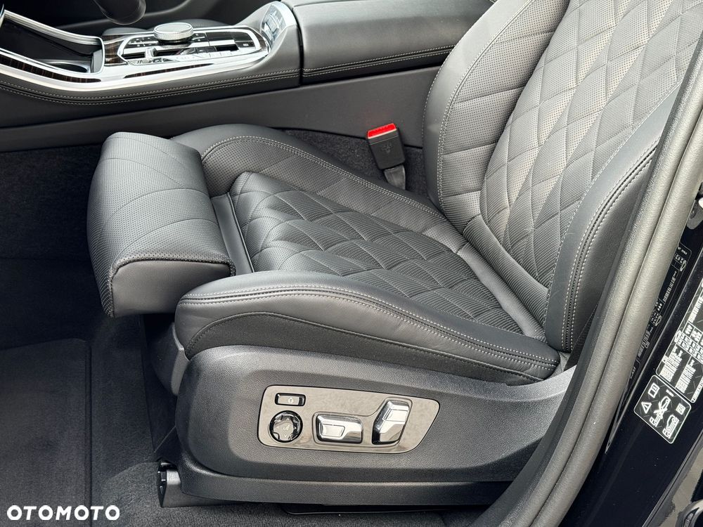 BMW X5 xDrive40i mHEV sport - 6