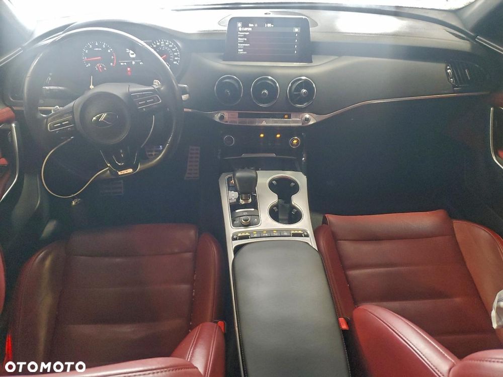 Kia Stinger 3.3 T-GDI AWD GT - 8