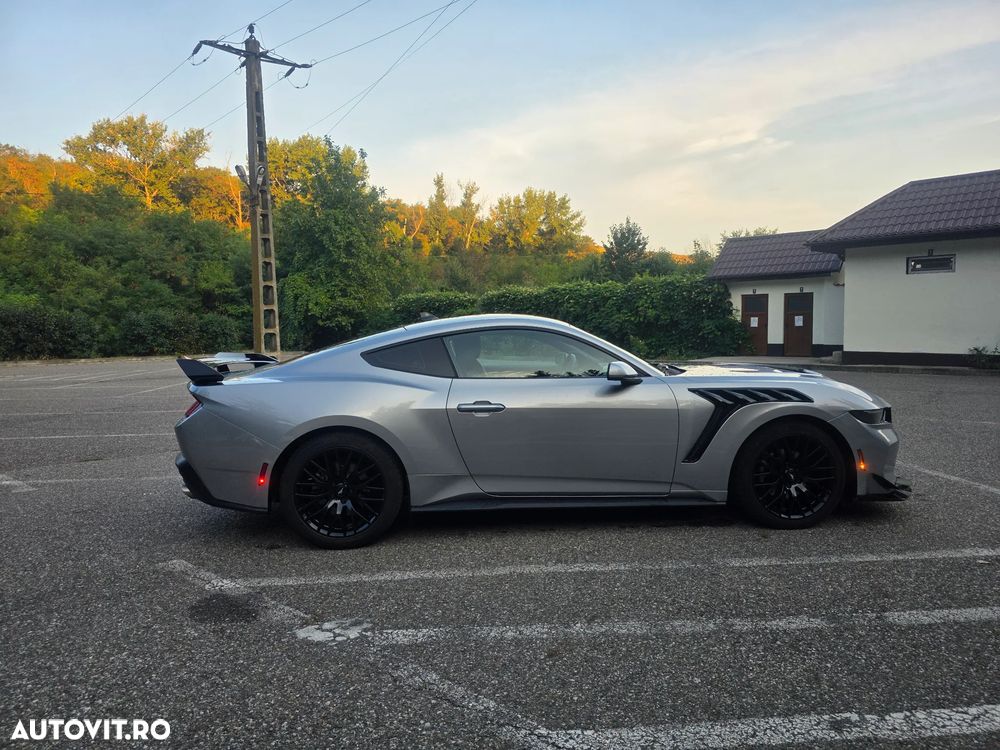 Ford Mustang - 19