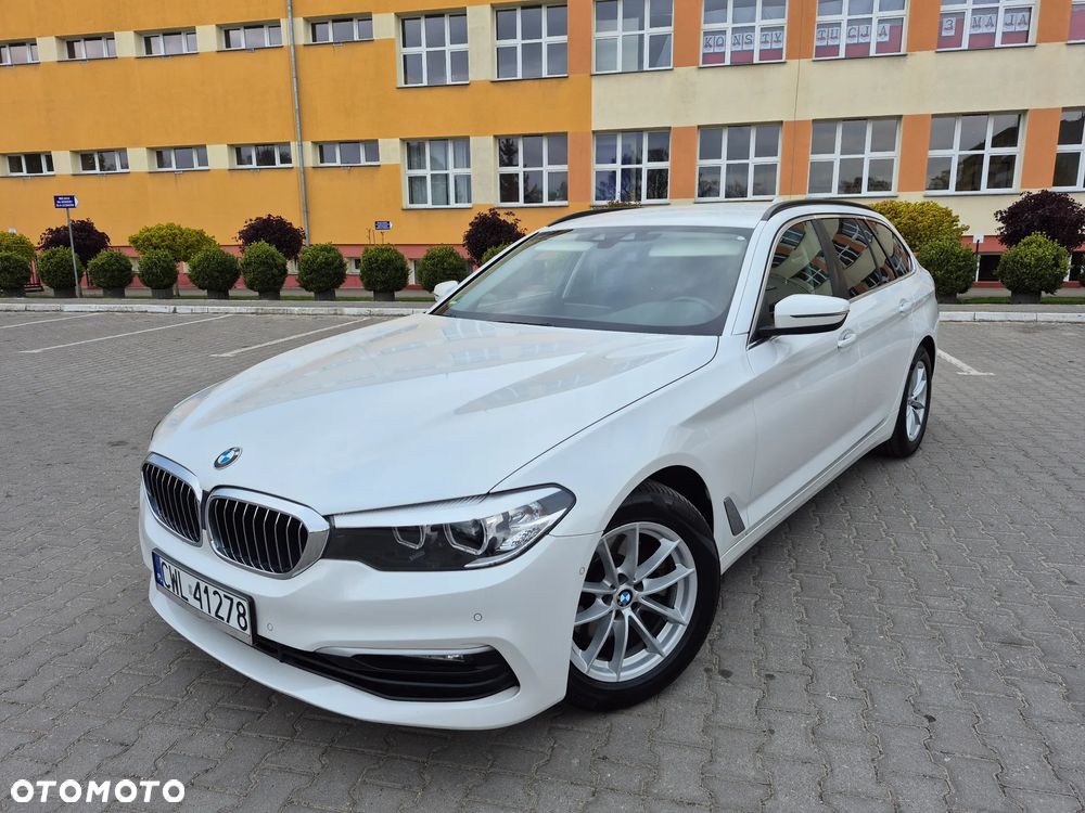 BMW Seria 5 520d xDrive Sport Line - 2
