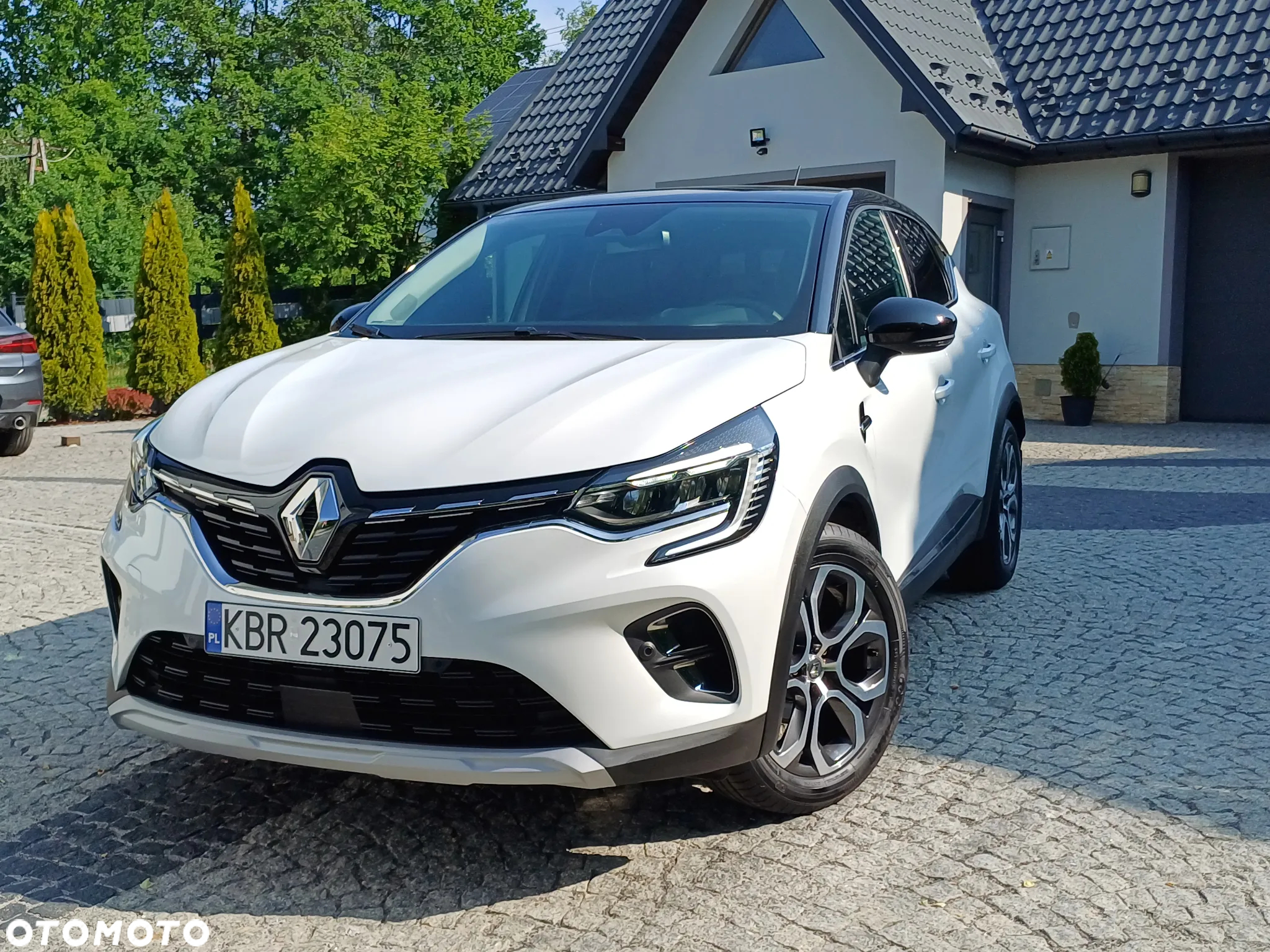 Renault Captur 1.3 TCe mHEV Intens EDC - 2