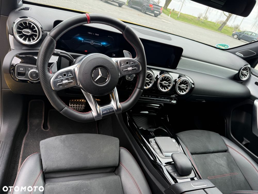Mercedes-Benz Klasa A AMG 35 4Matic AMG Speedshift DCT 7G - 17