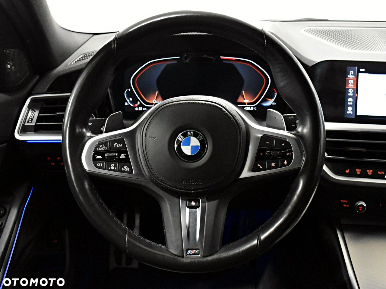 BMW Seria 3 330i M Sport sport - 15