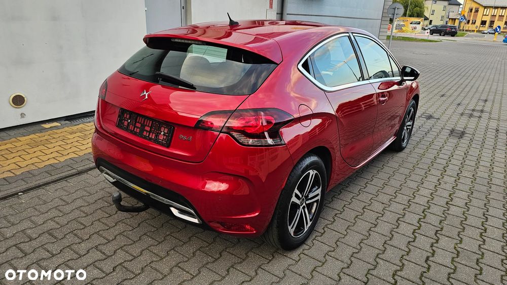 DS Automobiles DS 4 Crossback - 11