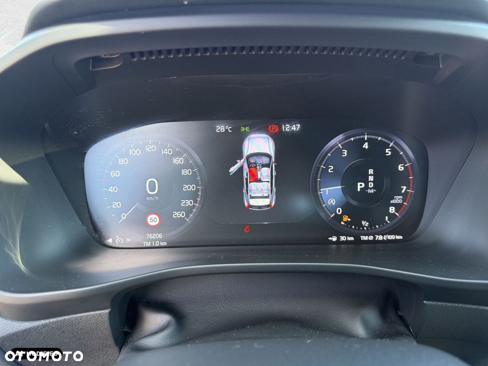 Volvo XC 40 - 15
