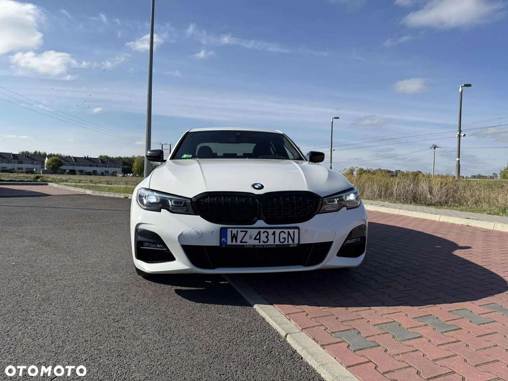 BMW Seria 3 320i M Sport Shadow sport - 2