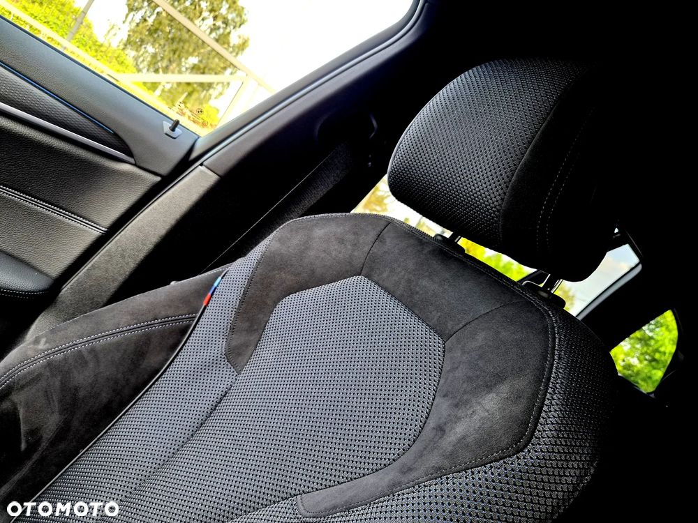 BMW Seria 5 530e xDrive M Sport sport - 19