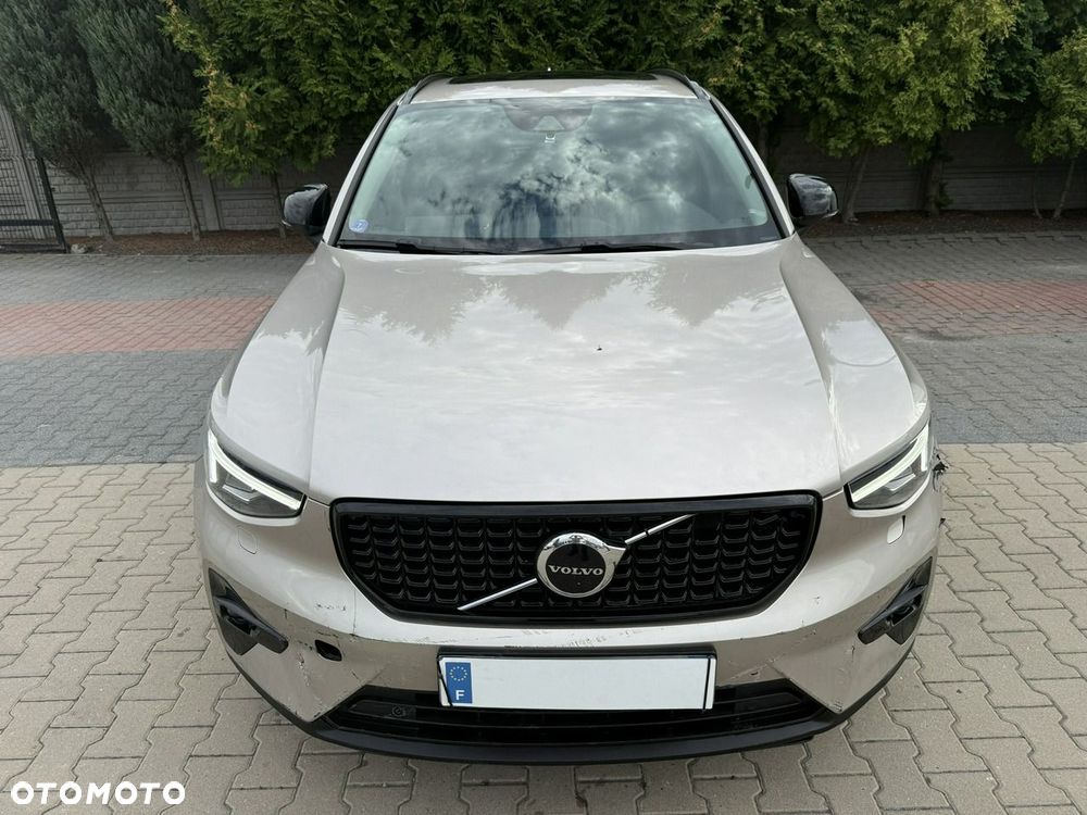 Volvo XC 40 - 6