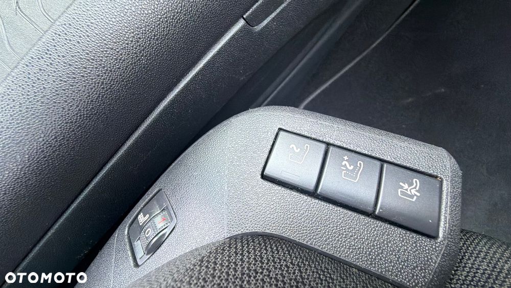 Citroën C4 Grand Picasso - 26