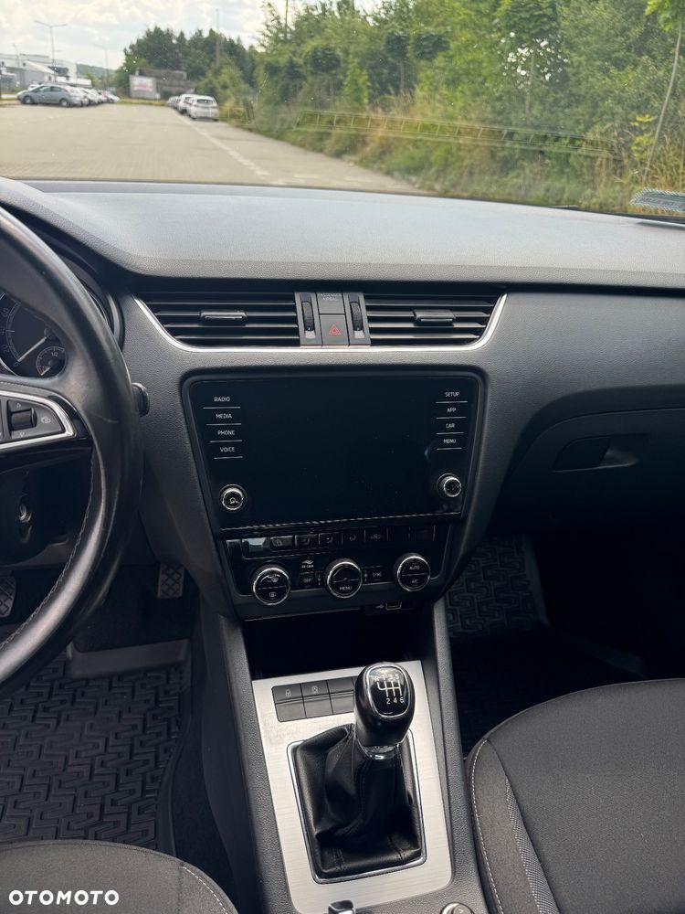 Skoda Octavia 1.5 TSI ACT Ambition - 15