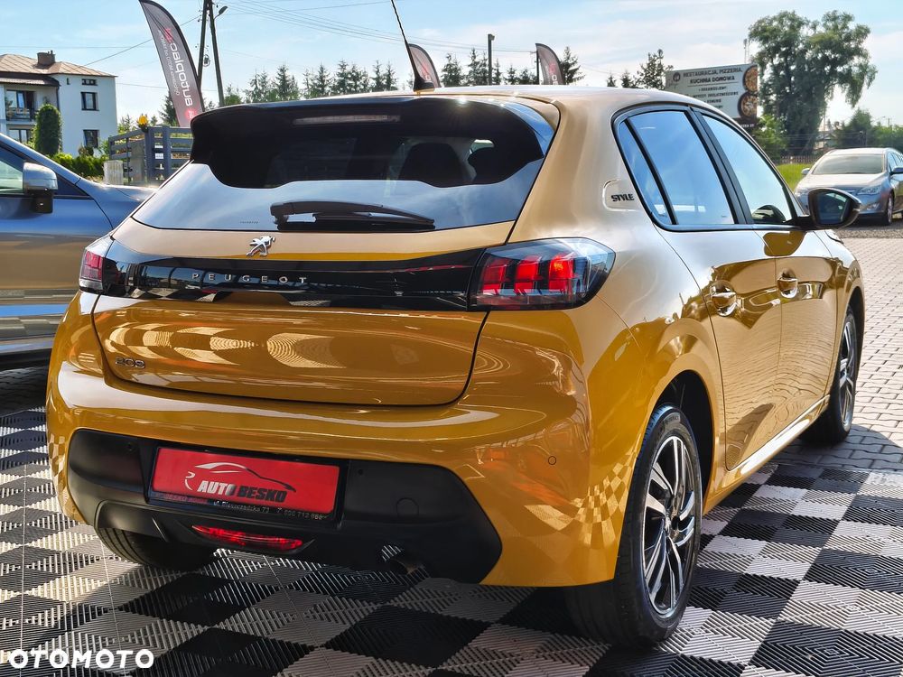 Peugeot 208 PureTech 100 EAT8 Active Pack - 8