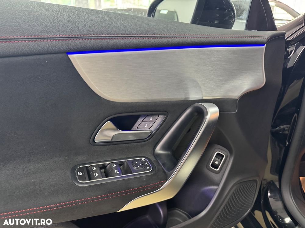 Mercedes-Benz CLA 250 e 8G-DCT AMG Line Advanced Plus - 25
