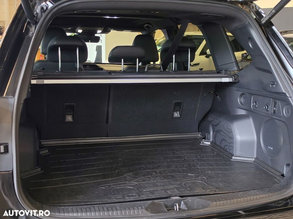 Subaru Forester 2.0 e-Boxer LinearTronic MHEV Premium - 17