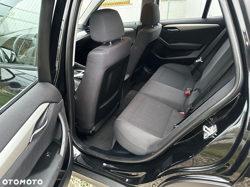BMW X1 - 13