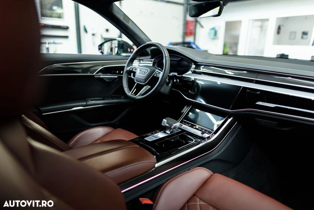 Audi S8 4.0 TFSI quattro Tiptronic - 22