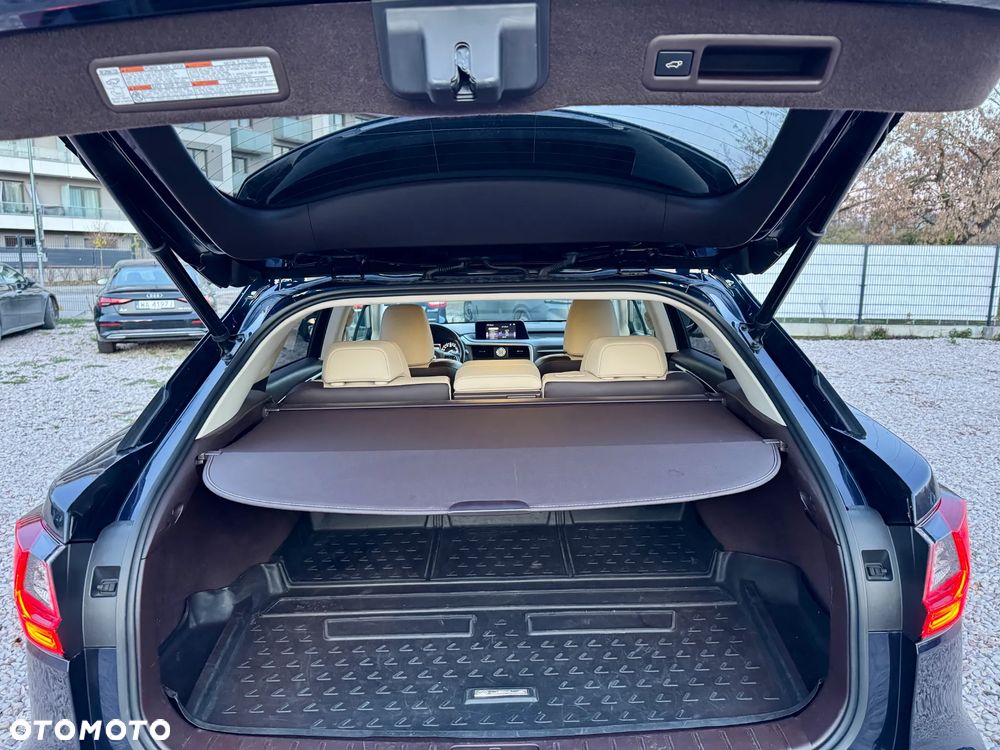 Lexus RX 450h Elite Tour - 25