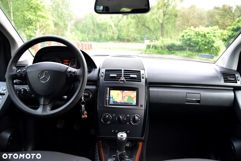 Mercedes-Benz Klasa A 160 Classic - 22