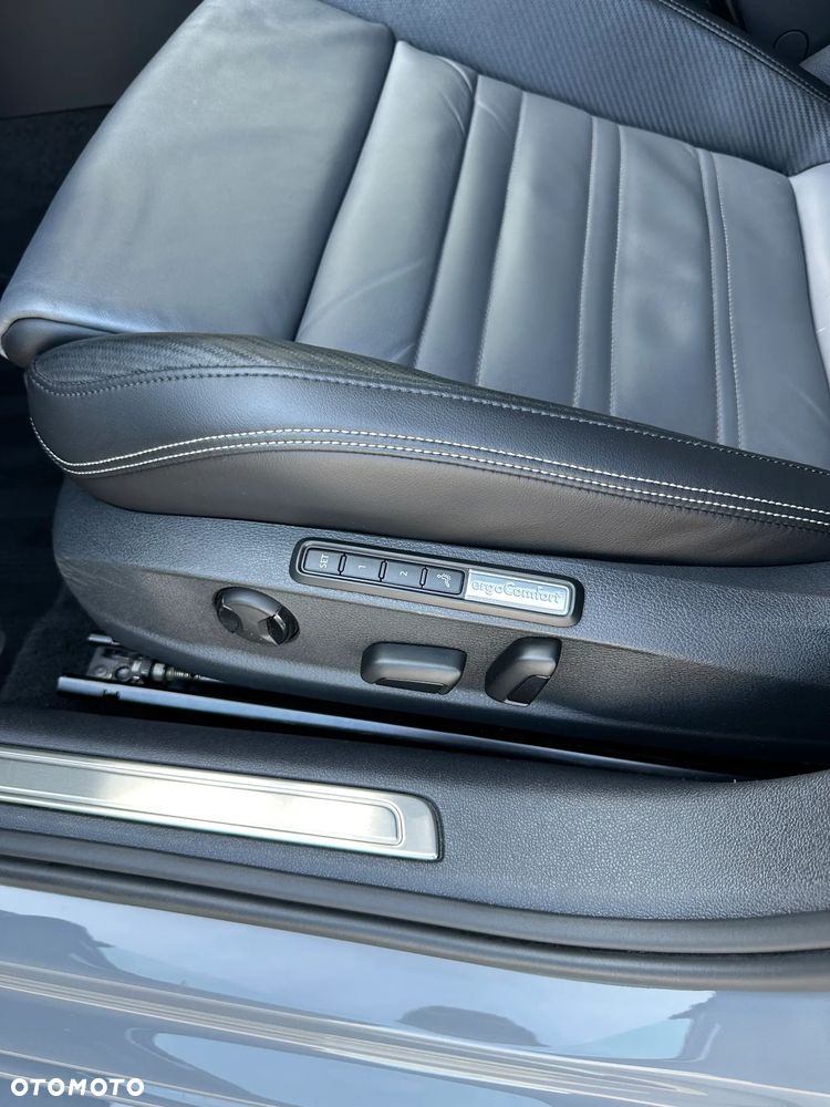 Volkswagen Arteon 2.0 TSI R-Line DSG - 9