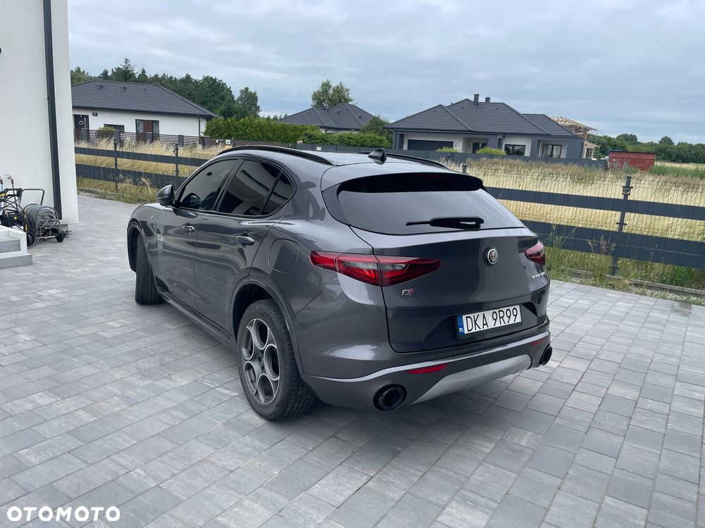 Alfa Romeo Stelvio 2.0 Turbo TI Q4 - 6