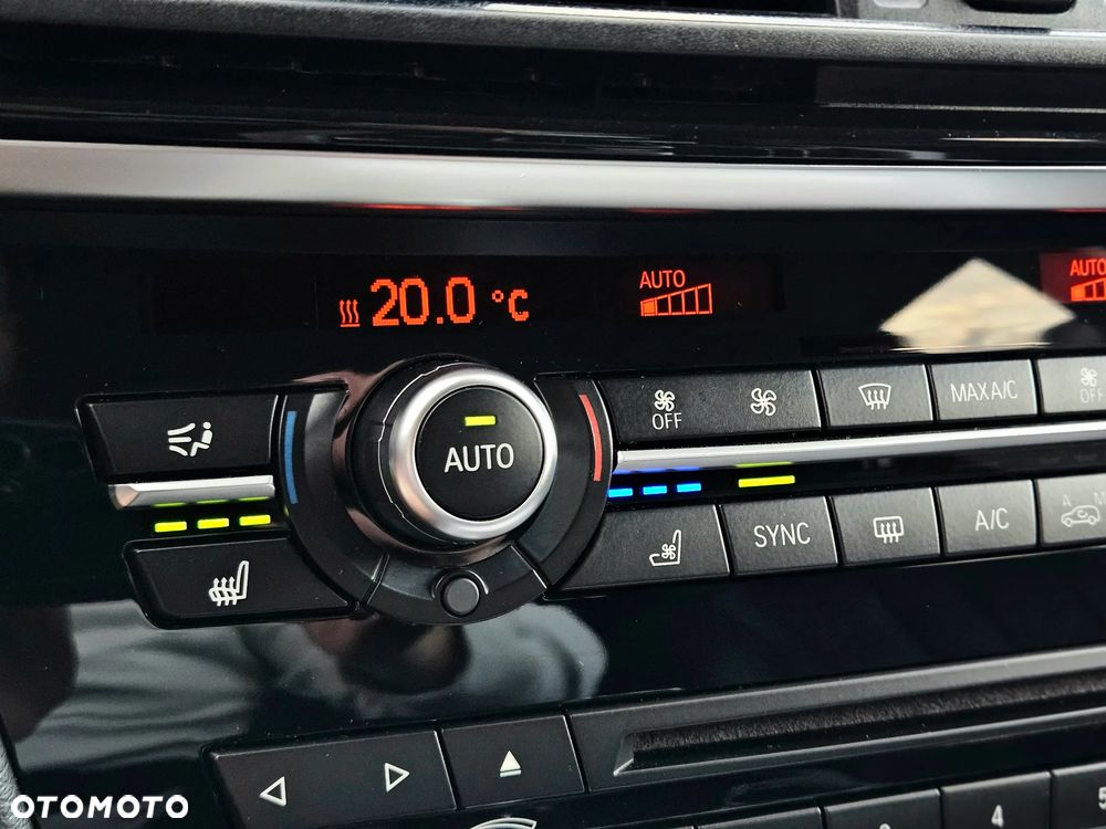 BMW X5 xDrive25d - 29