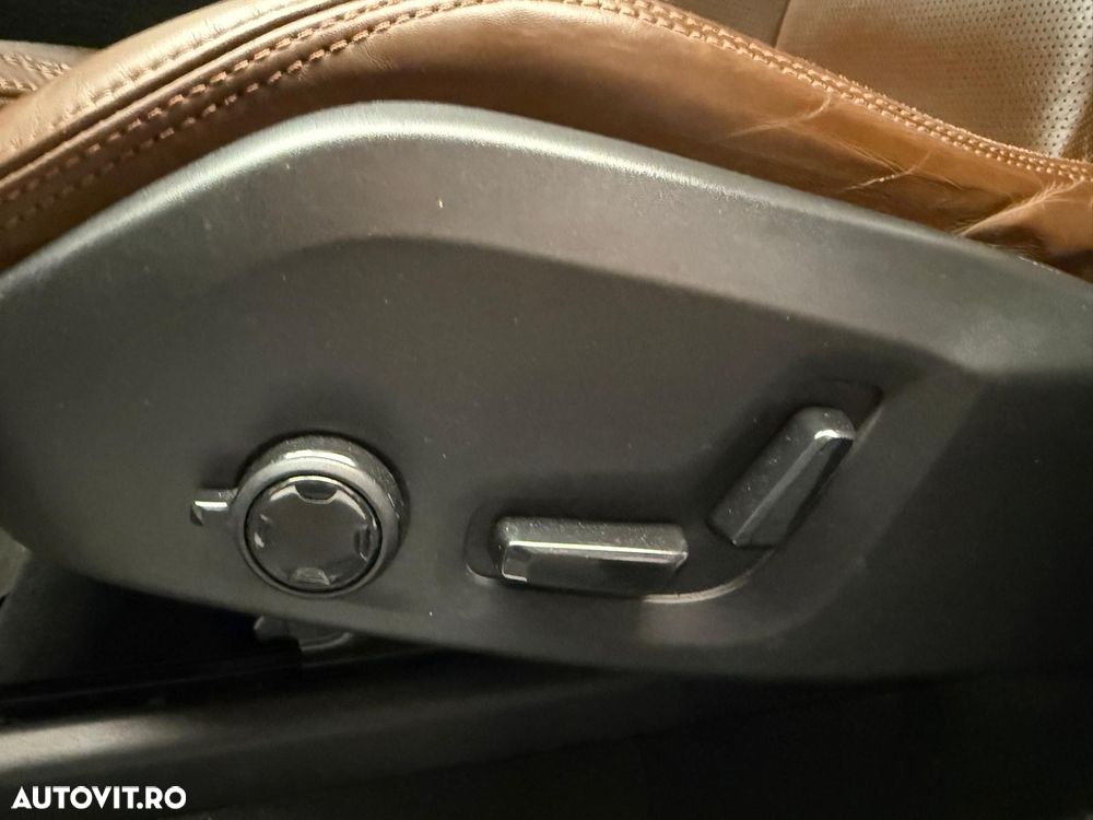 Volvo XC 60 Recharge T8 Twin Engine eAWD Inscription - 16