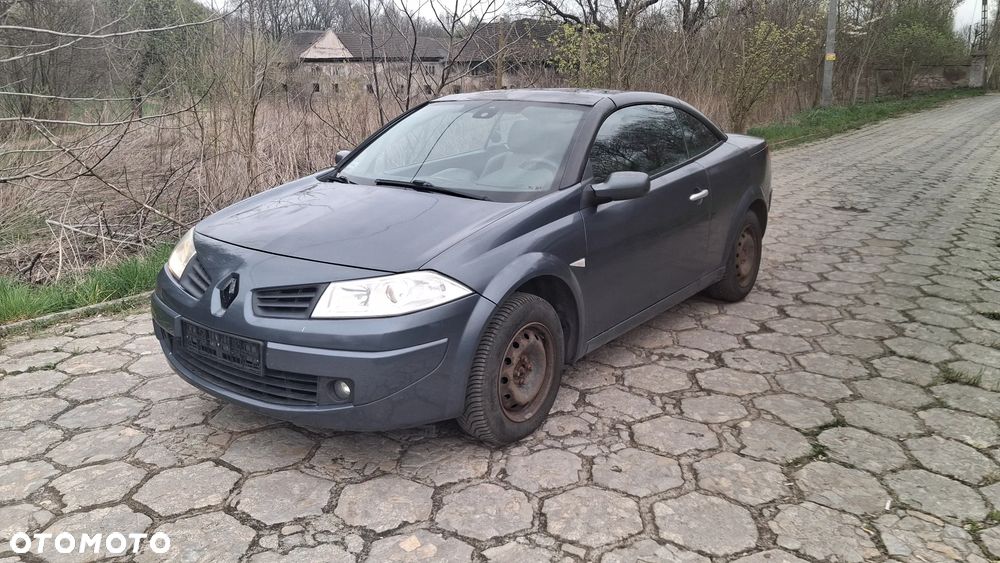 Na części RENAULT MEGANE II CABRIO SILNIK silnik 1.9 DCI 115 KM F9Q818 lakier skrzynia maska zderzak drzwi klapa szyba fotel kanapa lusterko lampa deska GWARANCJA !!! Przód Tył Zestaw Komplet Drzwi Klapa Zderzak Błotnik Maska Grill Atrapa Szyba Pas Lampa Lusterko Boczki Fotel Kanapa Kokpit Deska Rozdzielcza Przełącznik Włącznik Sterownik Przewody Wiązka Instalacja Moduł Komputer Czujnik Listwa Pompa Alternator Wtryski Głowica Rozrusznik Kompresor Sprzęgło Dwumas Silnik  Skrzynia ABS Klimatyzacji Paliwa Wspomagania Kolektor Turbina Przepustnica Zawór Chłodnica Koło Hak Belka Sanki Zawieszenie Mcpherson Półoś Amortyzator Wydech Tłumik Zacisk dach - 3
