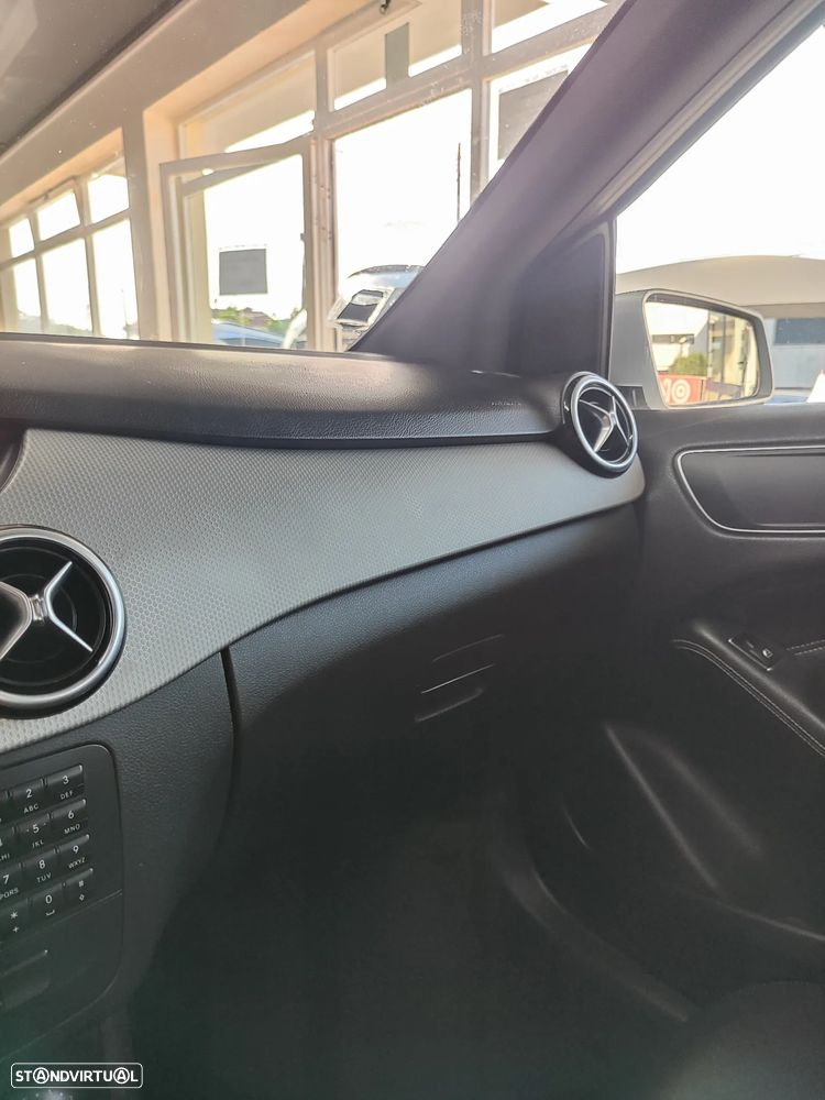 Mercedes-Benz B 180 CDI BlueEFFICIENCY - 31
