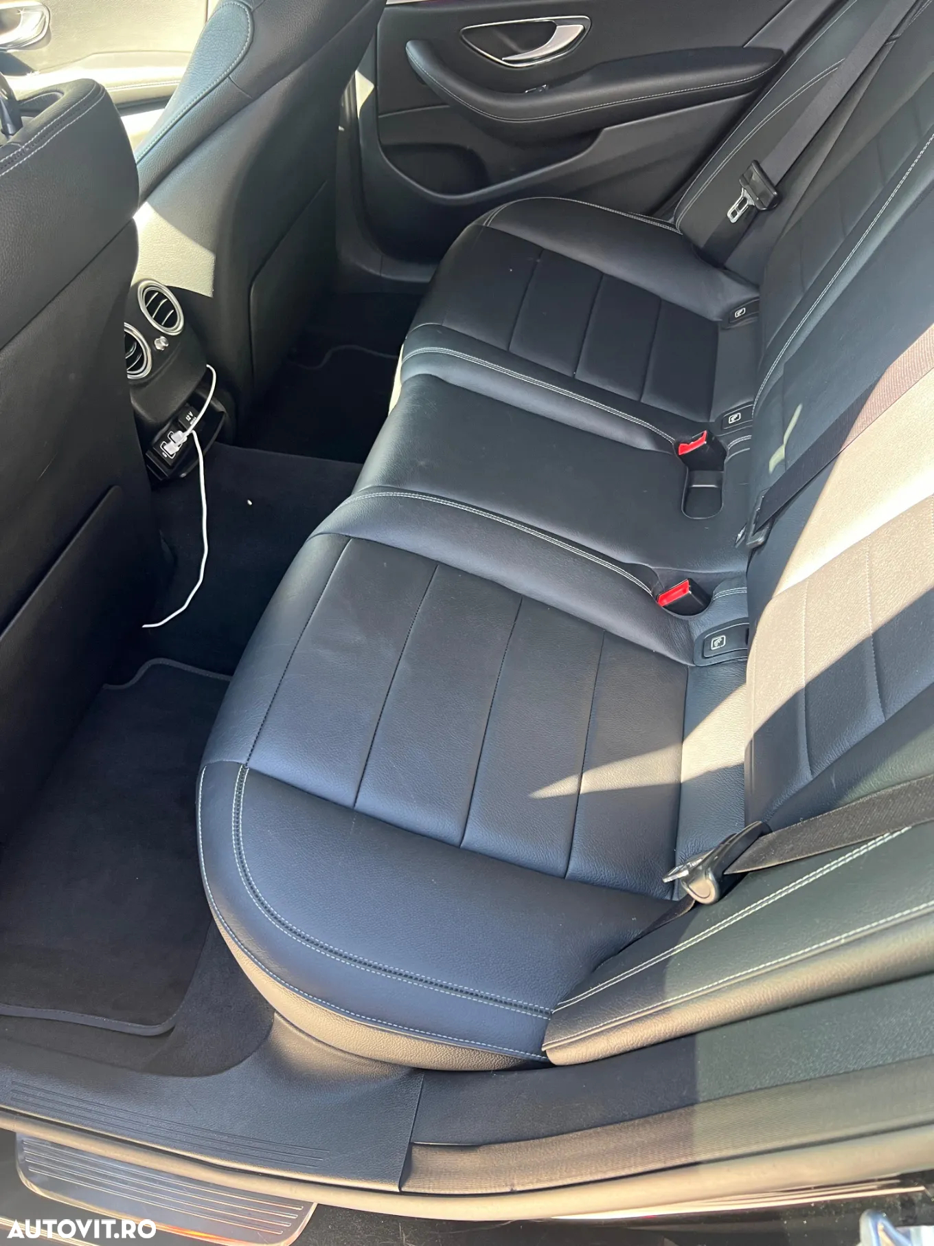Mercedes-Benz E 200 d T 9G-TRONIC - 10