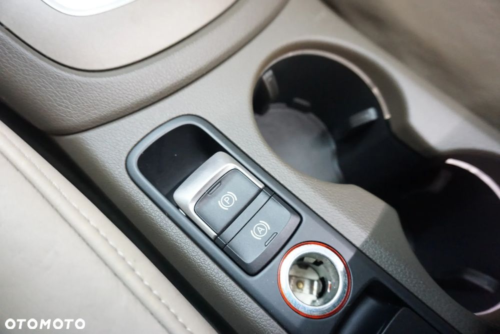 Audi Q3 2.0 TDI Quattro S tronic - 29