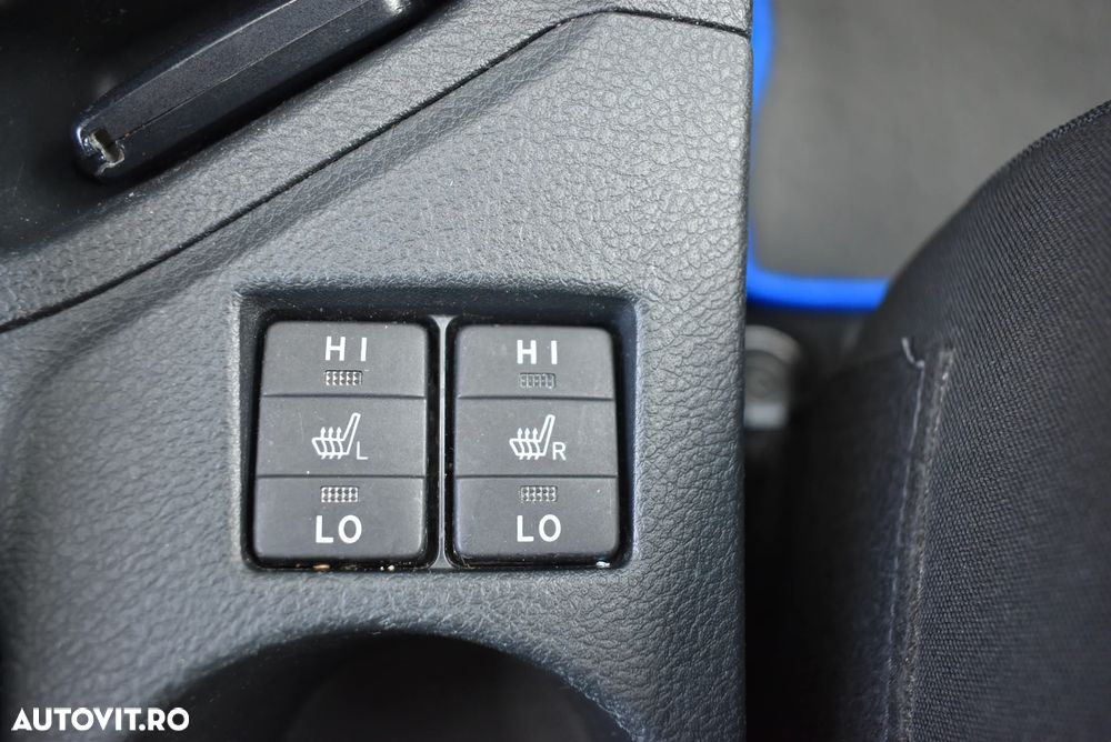 Toyota Auris 1.8 L VVT-i Luna - 12