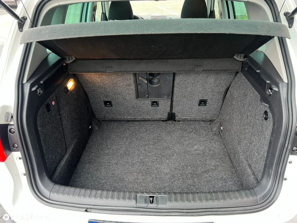 Volkswagen Tiguan - 24