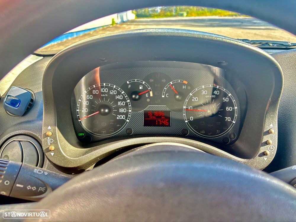 Fiat Panda 1.3 16V Multijet Dynamic - 13