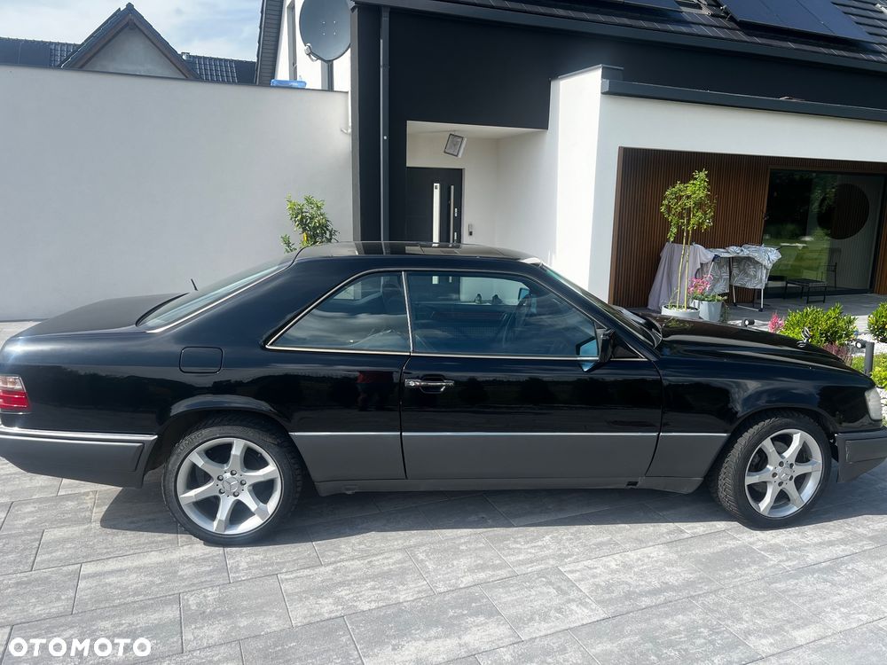 Mercedes-Benz W124 (1984-1993) - 6