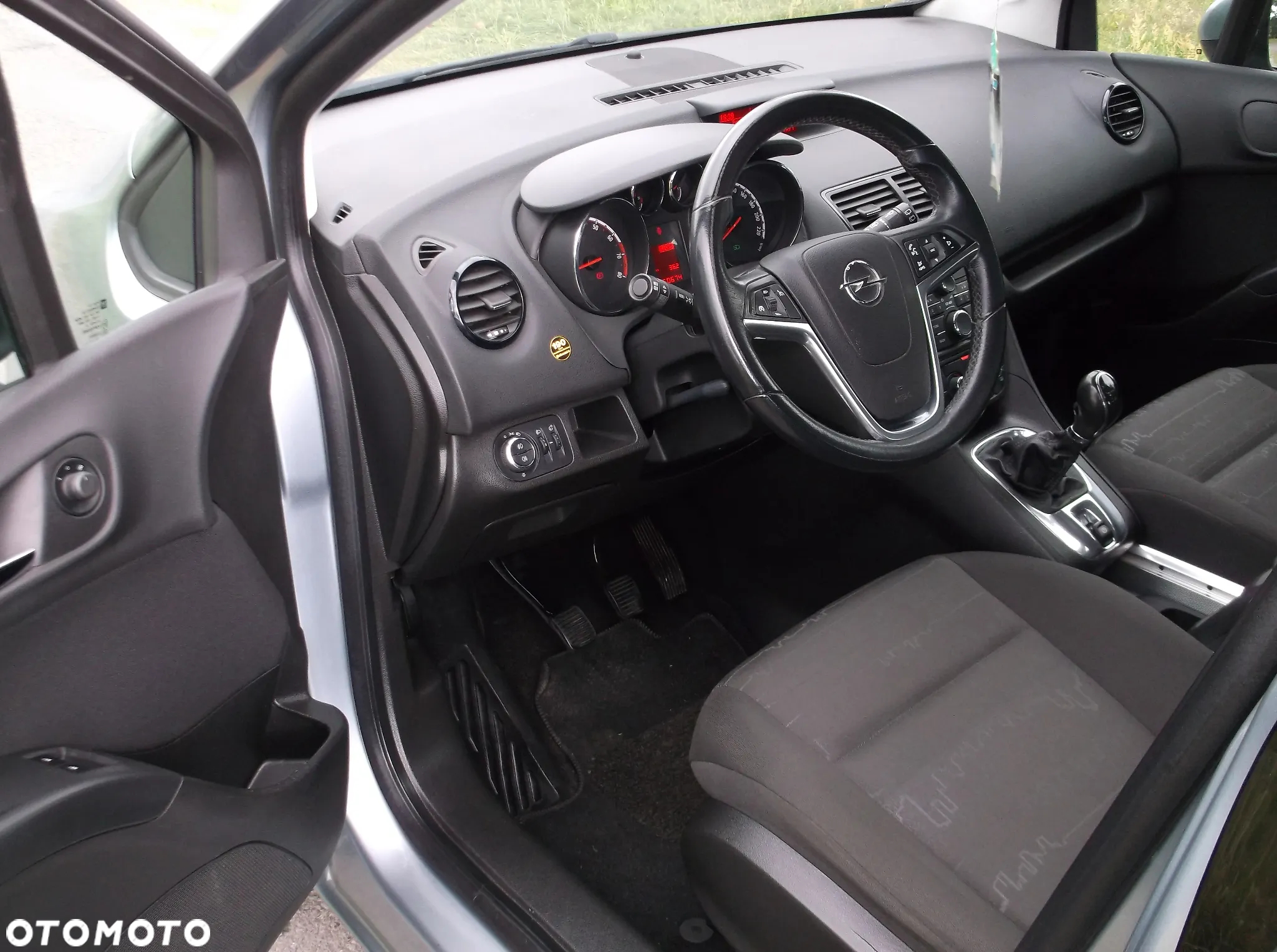 Opel Meriva 1.4 T Essentia S&S - 7