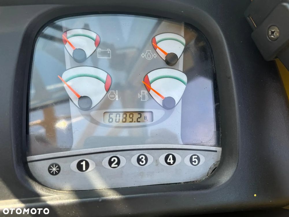 Hyster 5.5 XM // Diesel // 5500 kg - 12