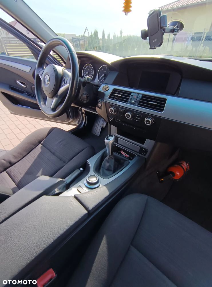 BMW Seria 5 - 8